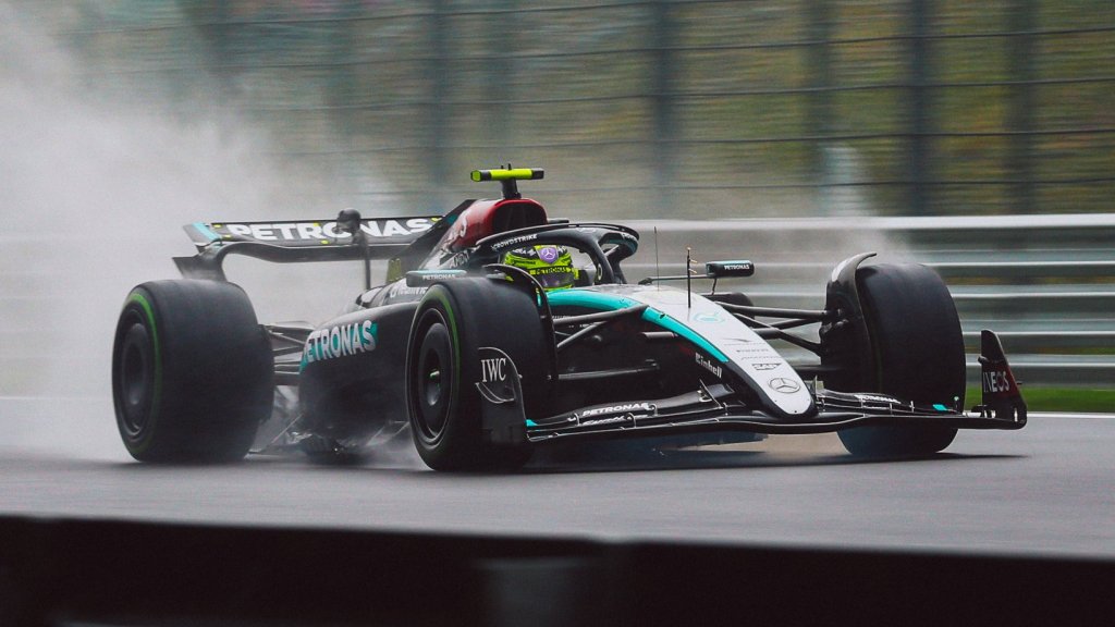 Il sette volte campione del mondo partirà dalla terza posizione domani nella gara a Spa. Hamilton pensa che mantenere il podio sia molto difficile, ma lotterà per riuscirci.