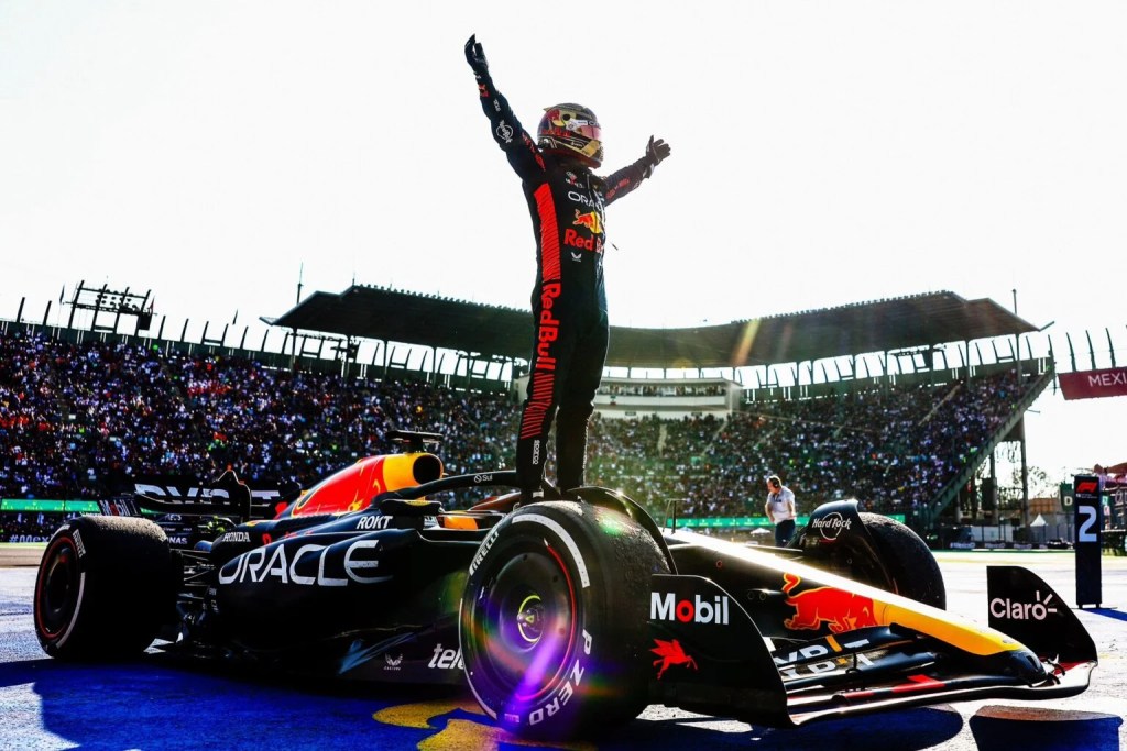 Max Verstappen Red Bull 1536x1025 1