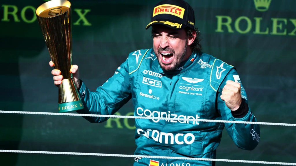 Alonso al podio con Aston Martin
