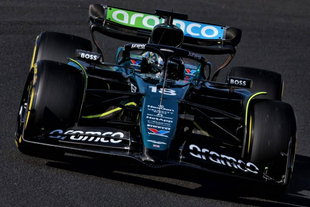 Nel Gran Premio d'Ungheria, una disputa sugli ordini di scuderia ha visto Lance Stroll rifiutare di seguire le istruzioni del team Aston Martin, contrariamente a quanto avvenuto in McLaren, dove Lando Norris ha accettato a malincuore di lasciar passare il suo compagno di squadra.