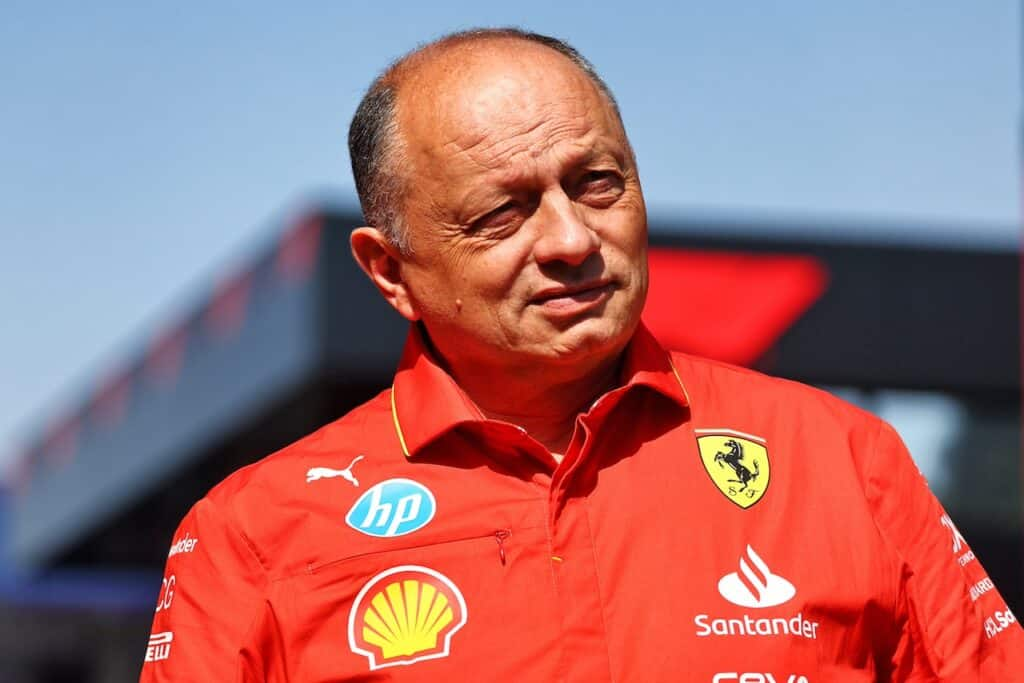 Frédéric Vasseur, team principal della Scuderia Ferrari, ha condiviso le sue riflessioni sul weekend del Gran Premio d'Austria, sottolineando l'importanza degli aggiornamenti e delle strategie future.