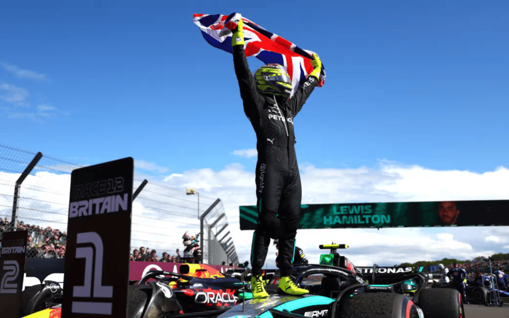 Le pagelle del GP di Gran Bretagna: Hamilton regna, bene Verstappen