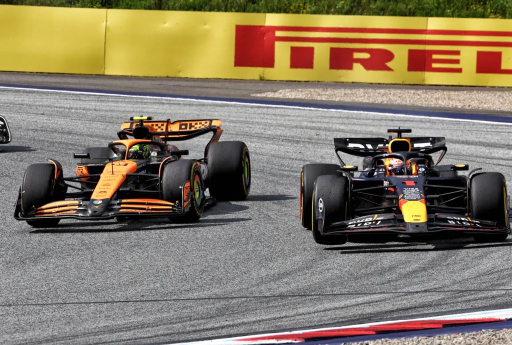 L'ex pilota di Formula 1 Johnny Herbert, uno degli steward durante il Gran Premio d'Austria dello scorso weekend, ha dichiarato che non c'era una penalità più severa che potessero infliggere per la collisione tra i leader della gara.