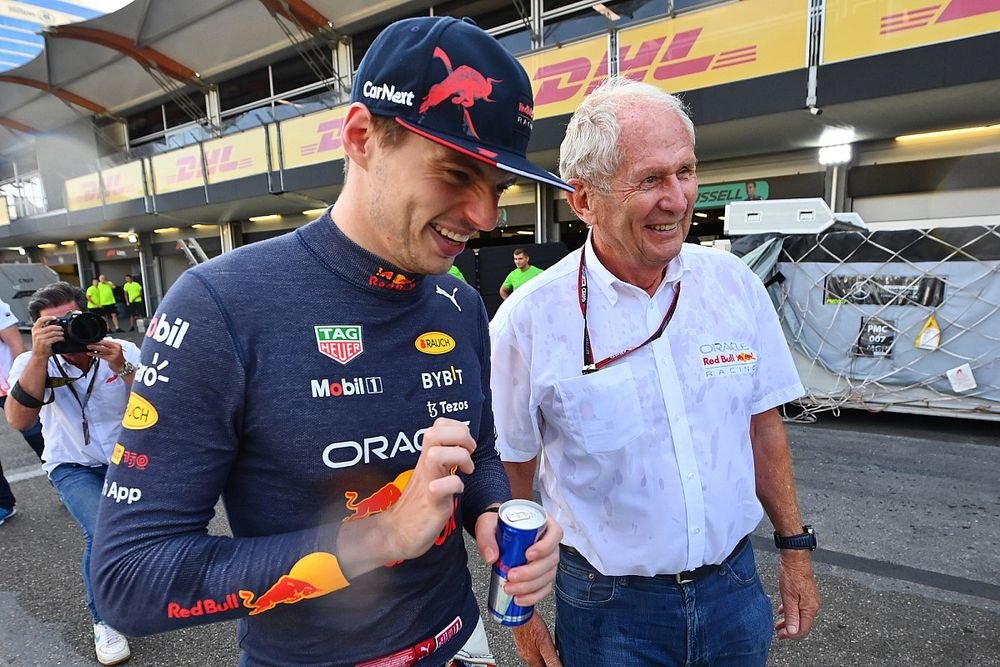 Red Bull non è più la dominatrice incontrastata che era all'inizio della stagione. Il team di Milton Keynes ha perso la sua superiorità. La RB20, che un tempo era la miglior monoposto della griglia, ora sta mostrando segni di debolezza. Helmut Marko, il consulente della squadra, ha spiegato che l'auto è diventata difficile da gestire, tanto che solo Max Verstappen sembra in grado di controllarla.