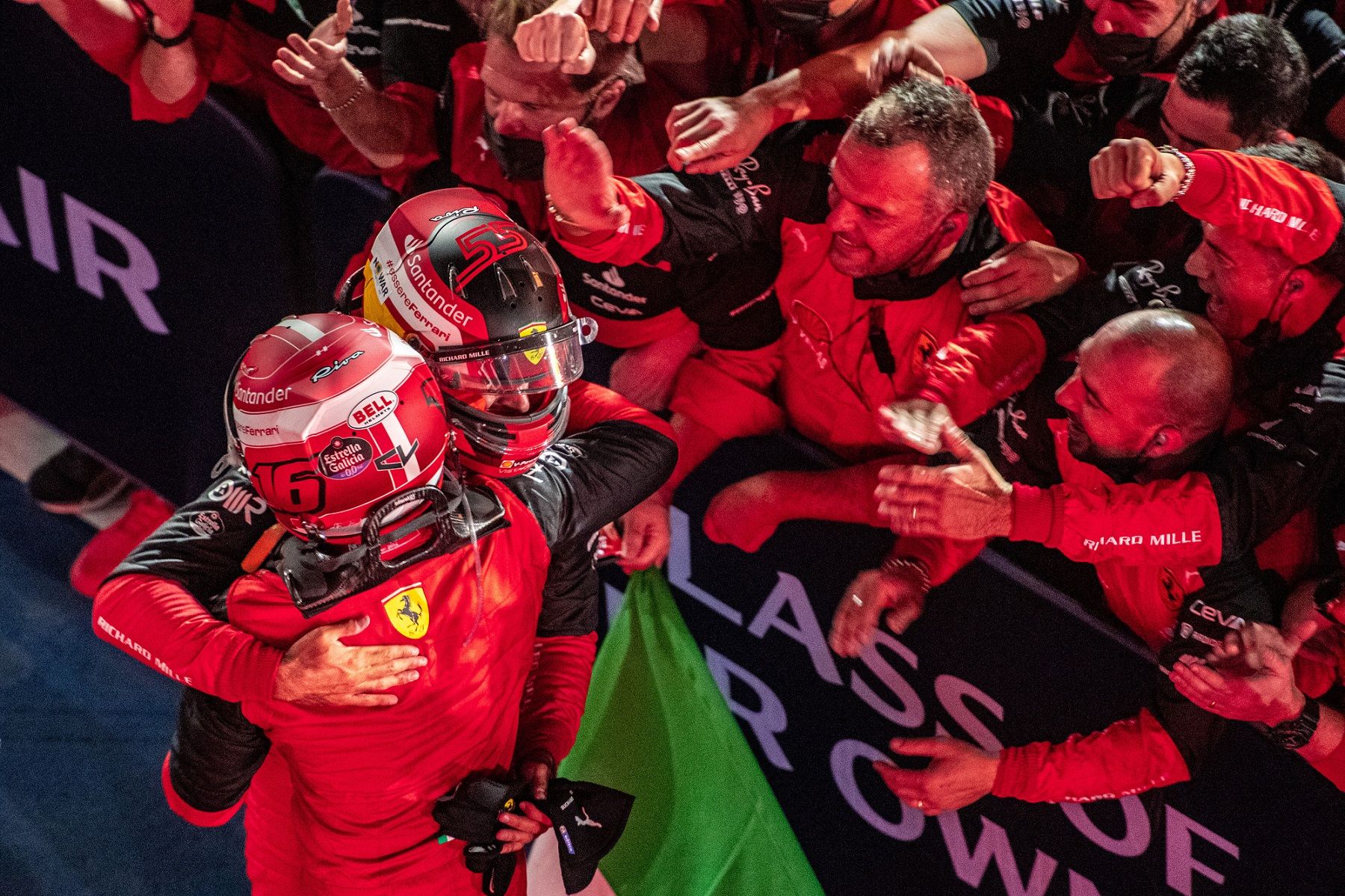 Leclerc Sainz doppietta Ferrari GP Bahrain 2022