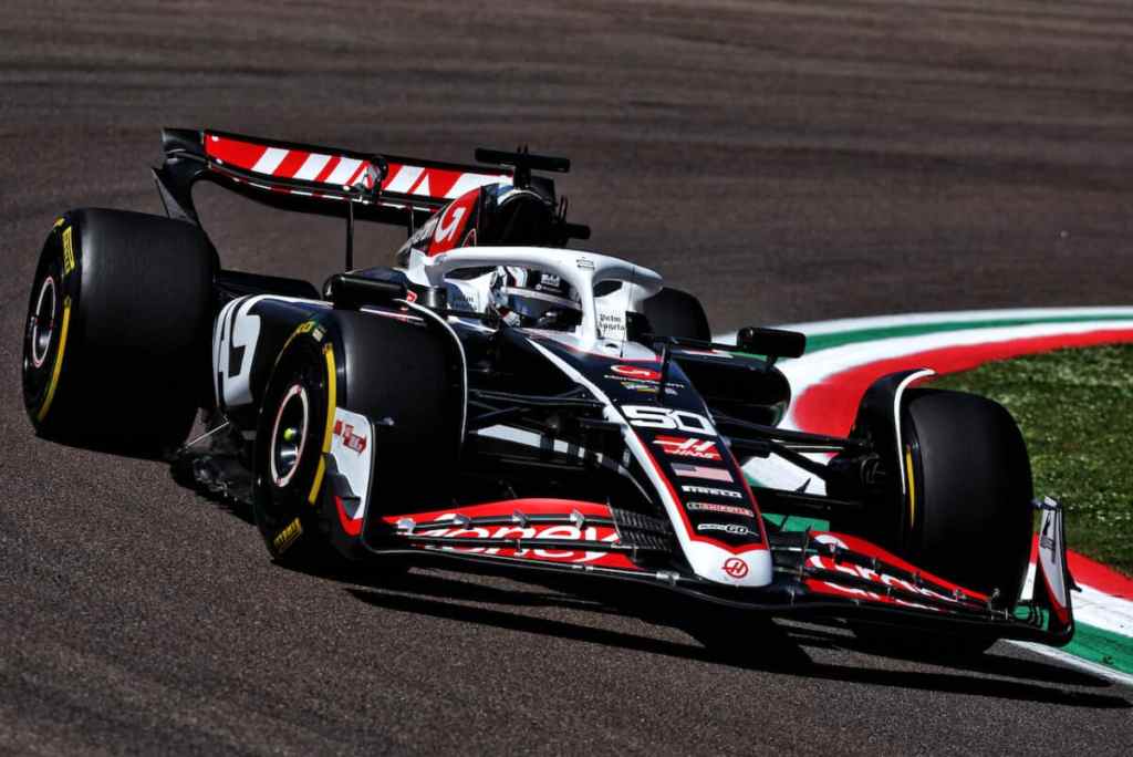 Oliver Bearman sulla VF 24