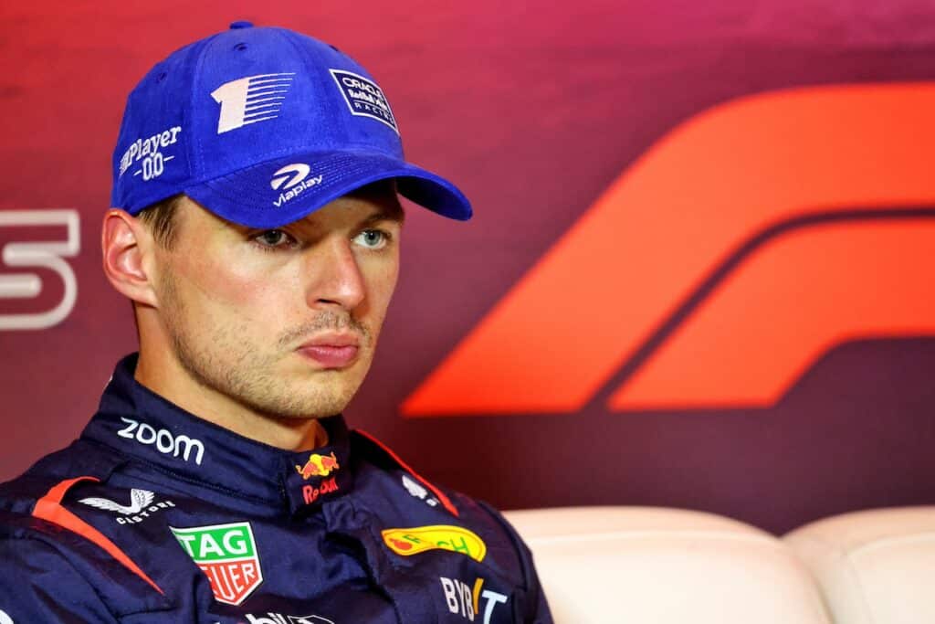 La prova di forza di Mclaren mette in ginocchio Verstappen e i suoi.