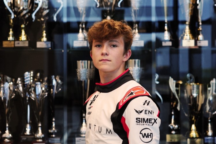 Thomas Bearman, fratello minore del pilota di Formula 1 e Formula 2 Ollie, debutterà in una monoposto in Euro 4. 
