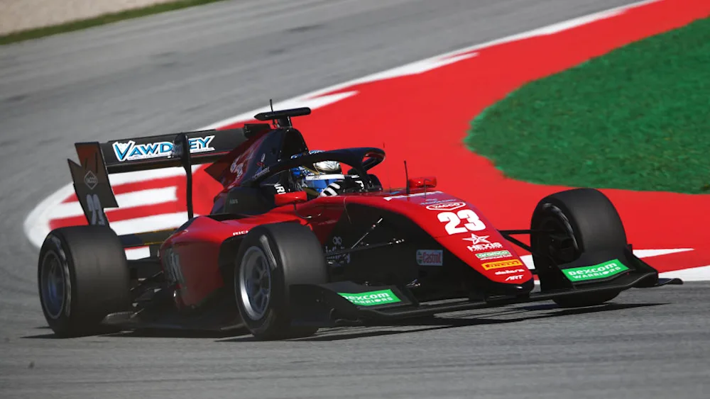Christian Mansell farà il suo esordio in Formula 2 con il team Trident, sostituendo Roman Stanek per le ultime tre gare della stagione.
