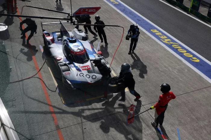 WEC BMW
