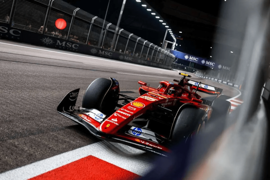 Carlos Sainz su Ferrari SF24