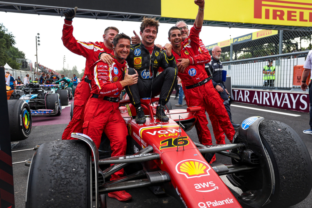 Dopo l'incredibile successo di Leclerc a Monza, la Ferrari si prepara a due sfide favorevoli, in modo tale da accorciare le distanze da McLaren