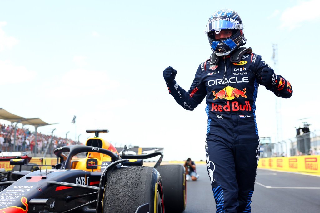 Il consulente Red Bull elogia Verstappen, nonostante la mancata pole per pochi millesimi. Marko sottolinea i miglioramenti della McLaren in vista della gara, ma lancia un avvertimento...