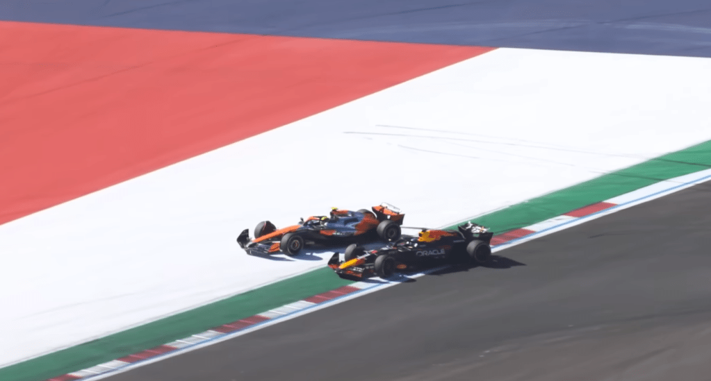 Verstappen Norris a curva 12, la FIA penalizza norris