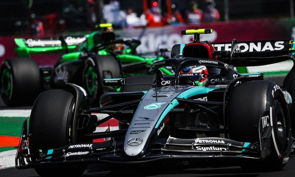 Andrea Kimi Antonelli, il giovane talento italiano della Mercedes, ha completato con successo la sua seconda sessione di prove libere ufficiali in Formula 1 al Gran Premio del Messico.