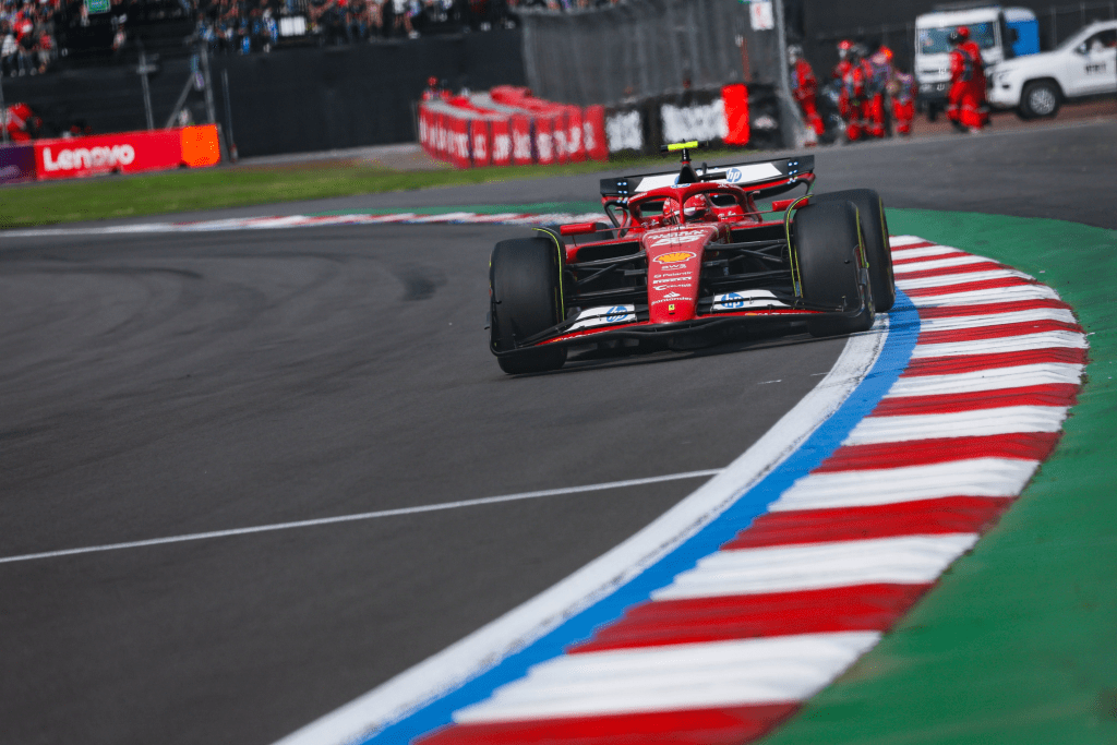 Carlos Sainz ha disputato quello che è stato probabilmente il miglior weekend della sua carriera. Ma Ferrari poteva raccogliere più di quanto fatto in Messico?