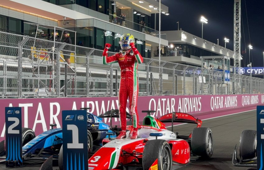 Oliver bearman, vincitore della Sprint Race F2 a Losail