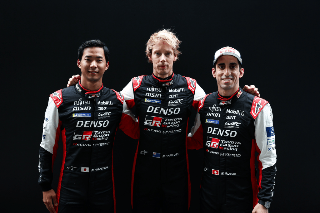 I campioni del mondo della Toyota ha annunciato gli equipaggi per la stagione 2025 del FIA World Endurance Championship (WEC) nella categoria Hypercar, mantenendo invariati i sei piloti già schierati quest'anno.