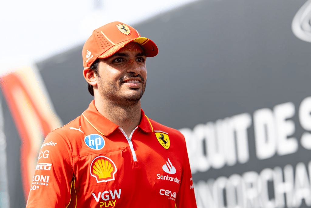 Carlos Sainz ha annunciato che, a partire dalla stagione 2025, correrà con Williams, scelta fatta seguendo il suo istinto. 