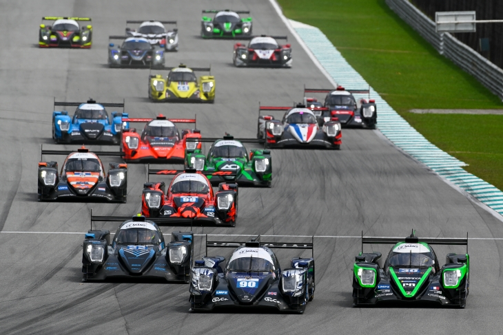 La stagione 2024/25 dell’Asian Le Mans Series si apre con la 4 Ore di Sepang, che vedrà un’affascinante griglia di 42 vetture in pista dal 6 all’8 dicembre.