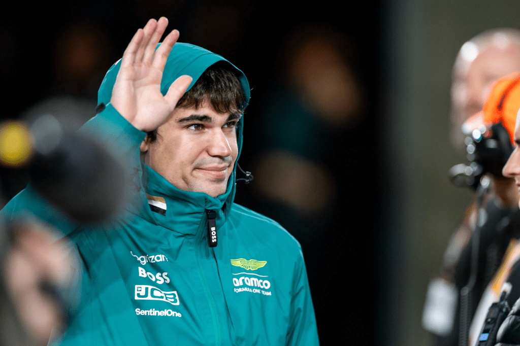Lance Stroll ha vissuto una gara complicata durante il GP di Las Vegas a causa di un guasto alla radio della sua Aston Martin, verificatosi fin dal primo giro.