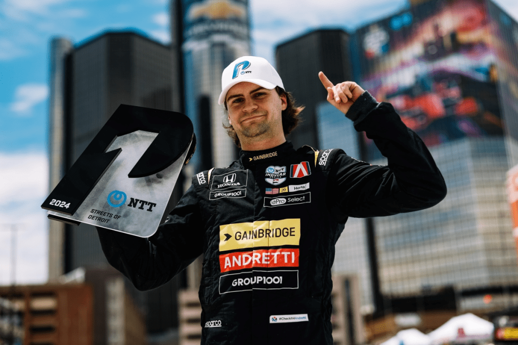 Cadillac si prepara a entrare nel mondo della Formula 1 a partire dal 2026, grazie a un accordo di principio raggiunto con la FIA e la Formula One Management. 