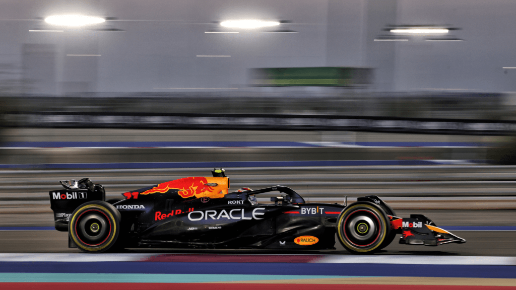 Sergio Perez e Yuki Tsunoda sono sotto indagine per presunta guida troppo lenta durante le qualifiche della Sprint Race.