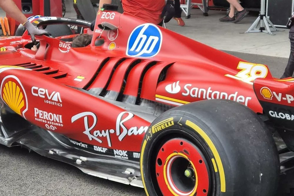 Feritoie della Ferrari SF24 in Messico