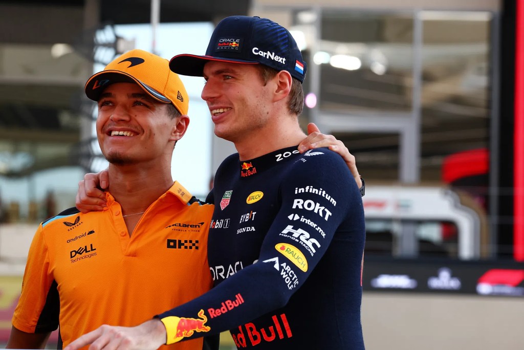 Il pilota inglese reduce da una buonissima rimonta sul circuito a Baku, si dice felice per l'intero team. Norris ha poi parlato del suo aiuto a Piastri, nel rallentare Perez...