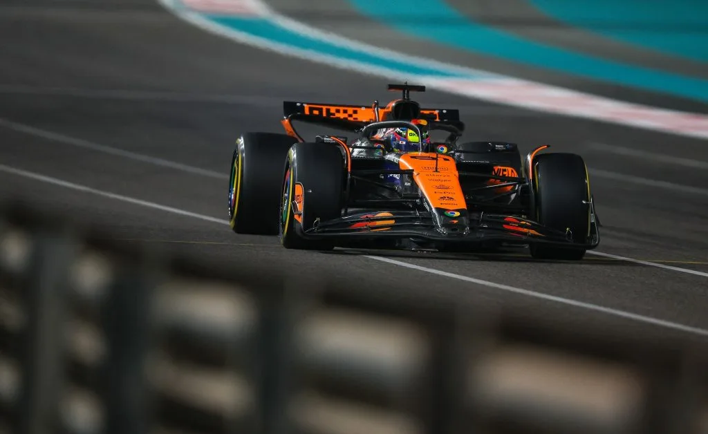 La McLaren chiude davanti a tutti in classifica costruttori, mettendo fino al digiuno che durava dal 1998