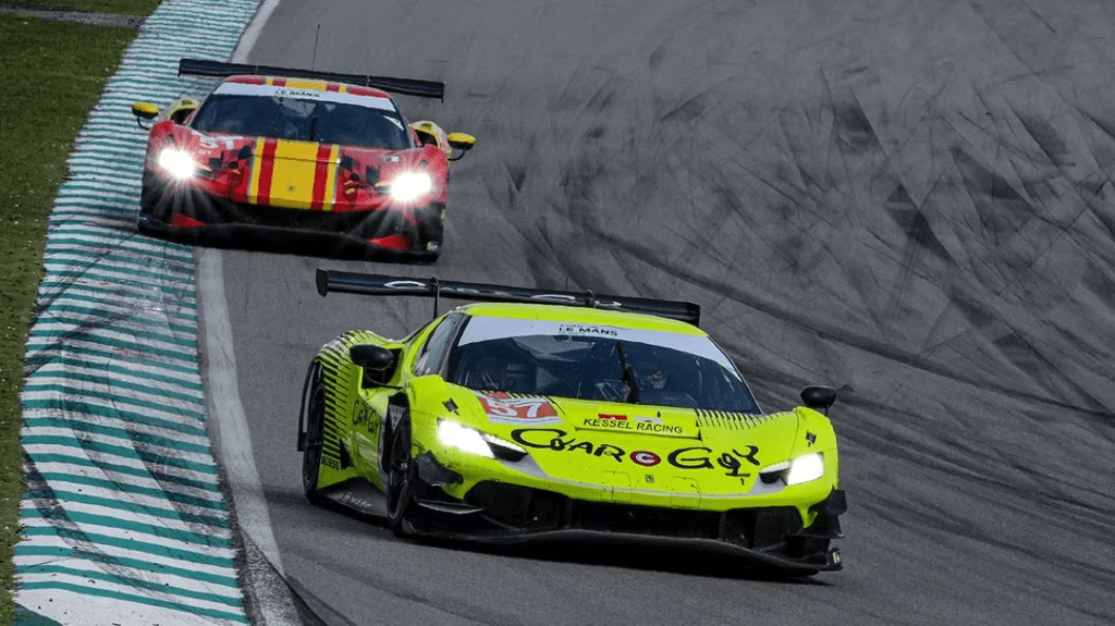 La Ferrari 296 GT3 ha già raggiunto un traguardo storico: la centesima vittoria in competizioni di auto sportive, meno di due anni dopo il suo debutto. Questo successo è stato siglato nell'apertura della stagione 2024-2025 dell'Asian Le Mans Series, disputata sabato sul circuito di Sepang.