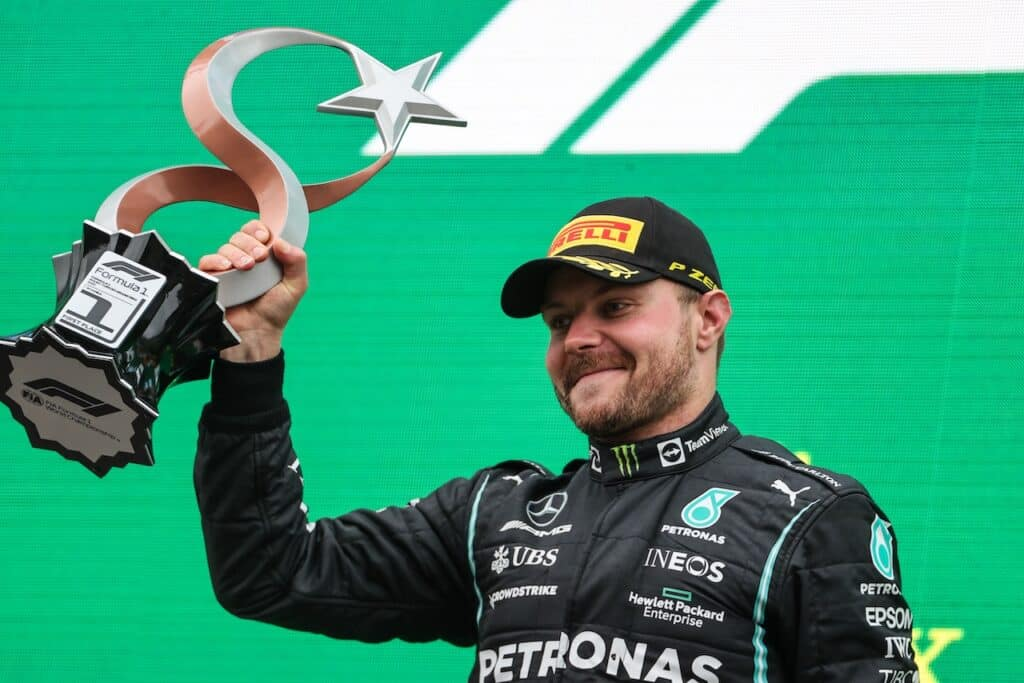 Bottas valuta l'opzione Cadillac