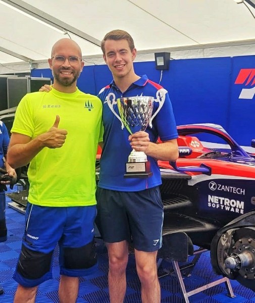 Come si vive il mondo della Formula 2? Cosa significa essere un ingegnere nel mondo delle categorie minori? Questo e tanto altro nella nostra intervista a Guido Iurato, noto ingegnere di Formula 2 con la Trident