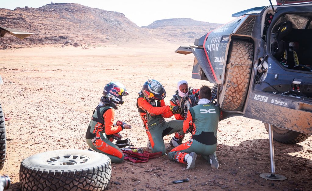 Nasser Al Attiyah nella SS4 della Dakar 2025.