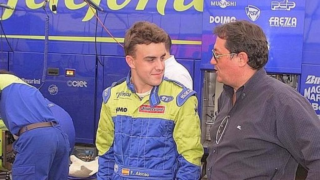 fernando alonso giancarlo minardi foto g benfenati 1280x720 1