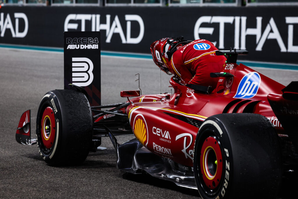 Leclerc a fine gara sulla SF24, arrivato terzo dopo una mega rimonta dalla P19 ad Abu Dhabi