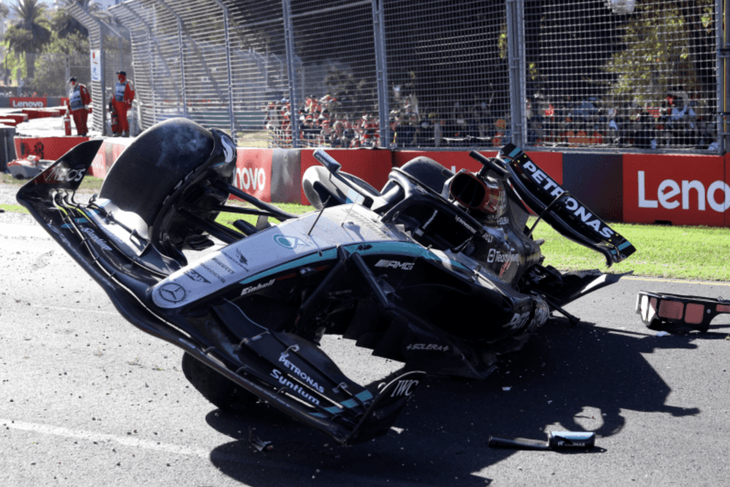 La stagione appena conclusa ha rappresentato per la Mercedes un passo avanti rispetto ai difficili anni 2022 e 2023, ma non senza sfide. Toto Wolff non è particolarmente soddisfatto e ha rivelato un interessante retroscena.