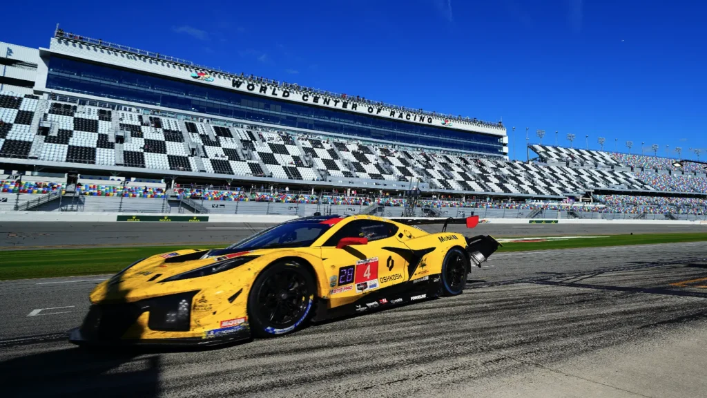 La 24H Ore di Daytona si è conclusa con una scia di polemiche per un controverso episodio che ha coinvolto la Corvette #4 e la BMW #1, con Tommy Milner, pilota Corvette, che ha espresso apertamente il proprio disappunto nei confronti di Augusto Farfus, alla guida della BMW #48.