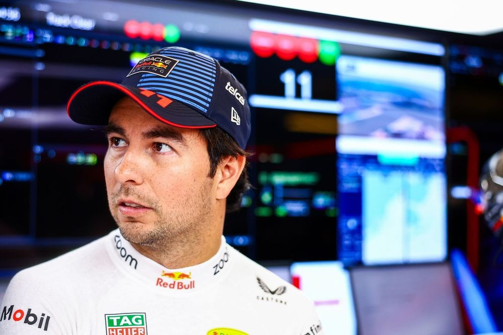 Sergio Pérez rompe il silenzio dopo l'addio a Red Bull, spiegando che è stato inaspettato. 
 Fra sei mesi valuterà se intraprendere un nuovo progetto.