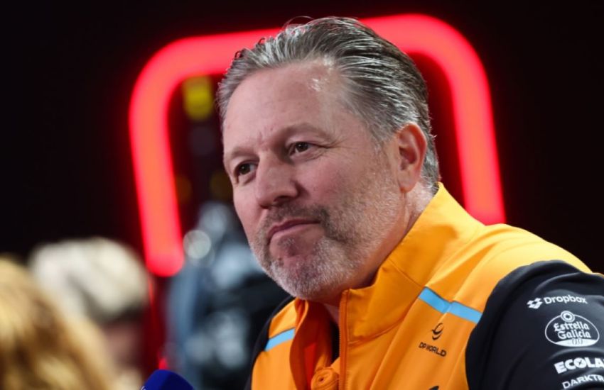 Il CEO della McLaren alla fine dei test, posiziona il suo team tra i primi quattro. Brown però è pronto a scommettere che Ferrari e Mercedes sono davanti...