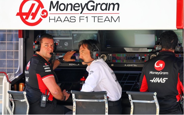 Peter Crolla, una delle figure chiavi del mondo Haas, ha lasciato il team statunitense dopo quasi un decennio di collaborazione per unirsi al progetto Cadillac F1.