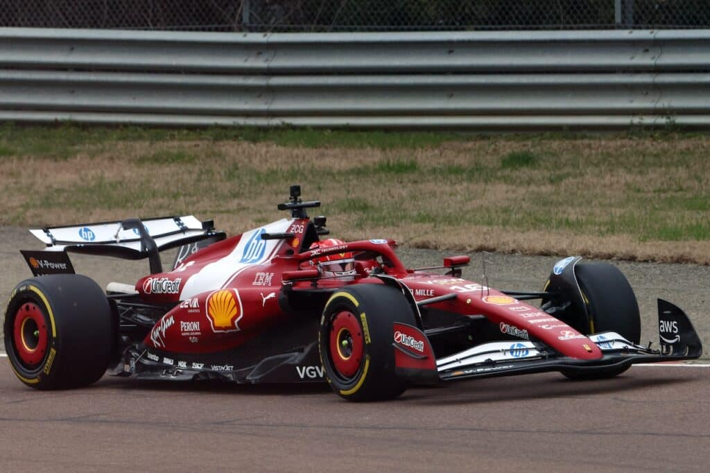 Leclerc pronto ad affrontare "una delle più grandi sfide" della sua carriera 