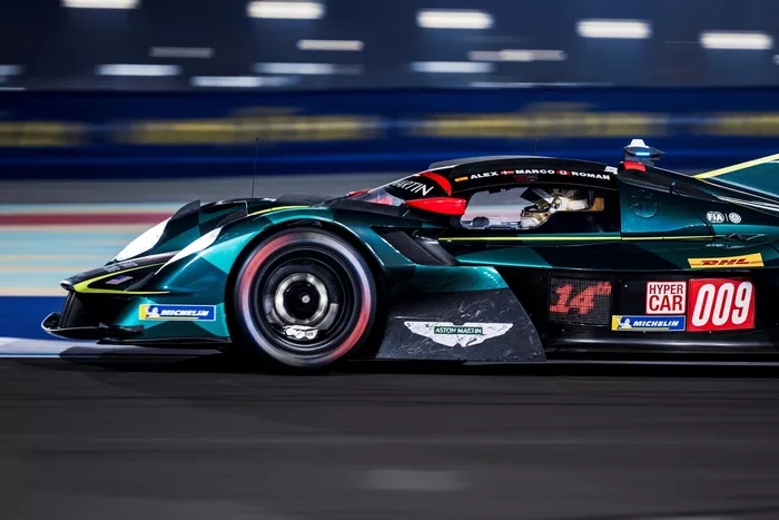 aston martin Valkyrie WEC