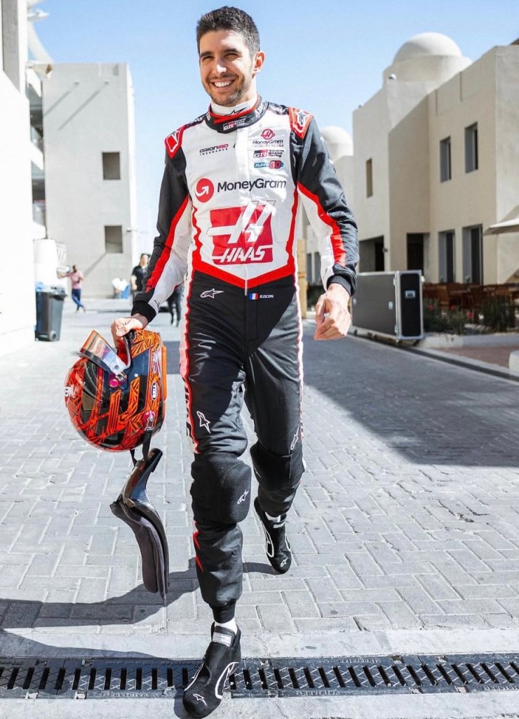 Esteban Ocon in veste Haas.