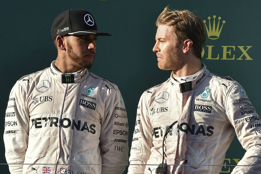Tsunoda debutta con Red Bull mentre Verstappen diventa il suo sesto compagno in quattro anni e mezzo di Formula 1. A confronto Hamilton ha avuto solo sette compagni in 18 anni...