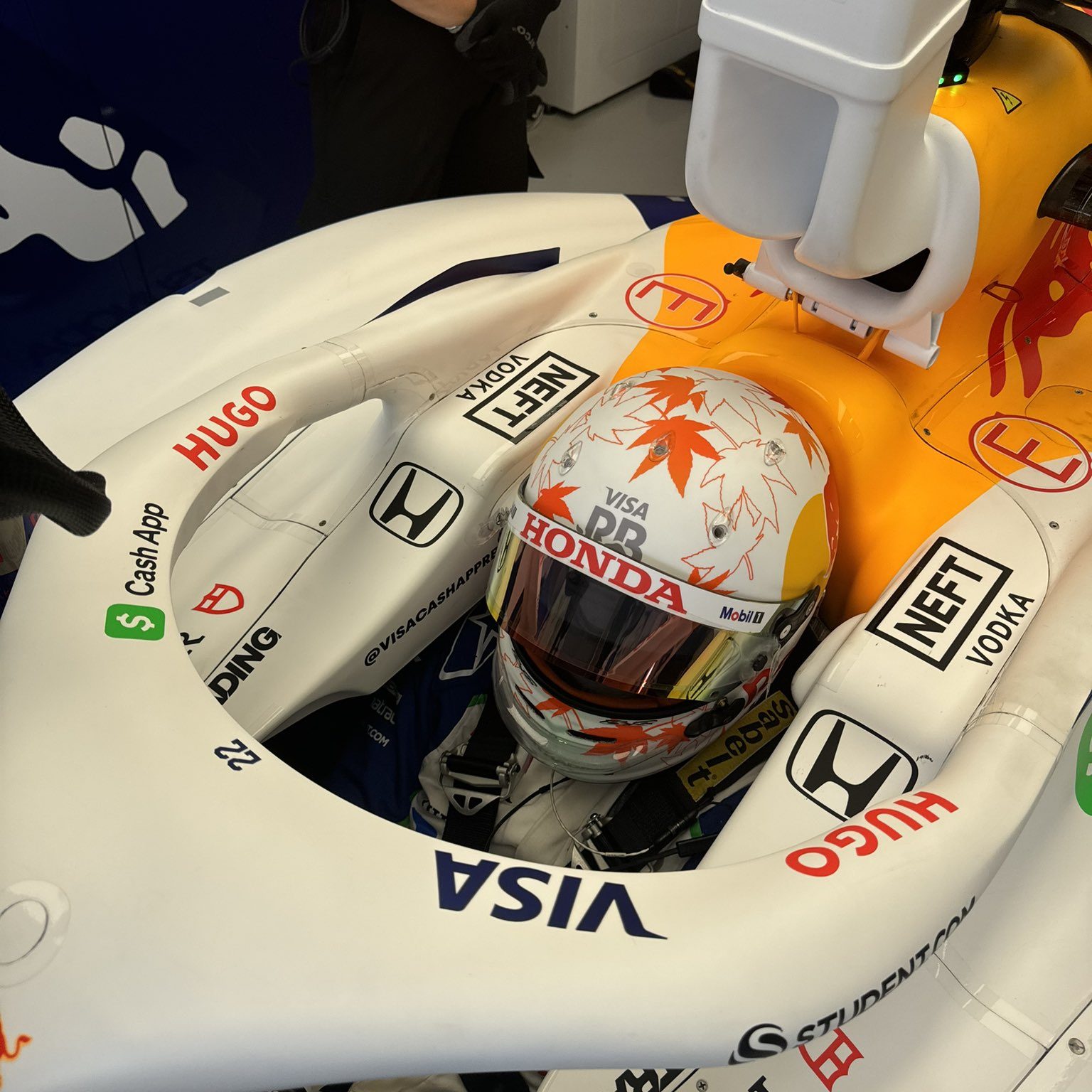 Tsunoda in Australia ha mostrato tutto il suo talento, mentre le scelte di Red Bull sui piloti continuano a far discutere. Brown solleva dubbi sulla loro strategia di scelta dei piloti...