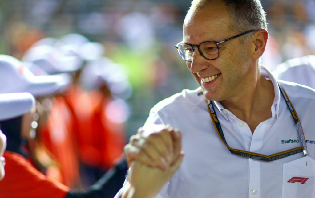 La Formula 1 ha annunciato ufficialmente il prolungamento del contratto del Presidente e CEO Stefano Domenicali con Liberty Media per altri cinque anni, fino al 2029.
