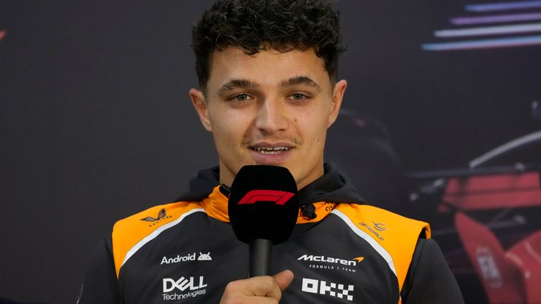 Lando Norris si avvicina al Gran Premio d’Australia con la consapevolezza che molti vedono la McLaren come la squadra da battere.