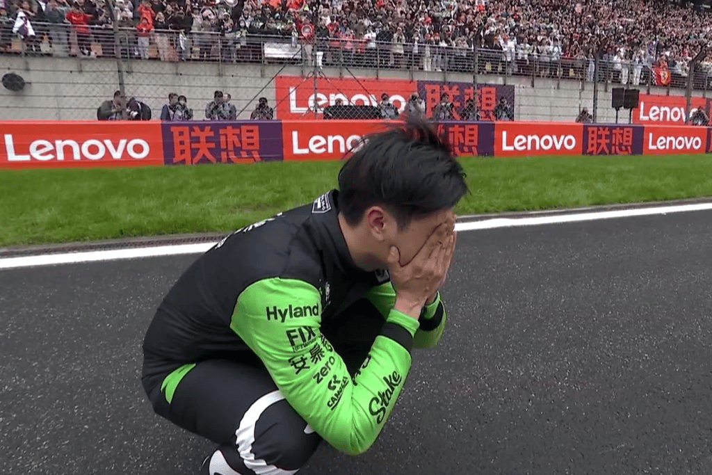 Il ritorno della Formula 1 in Cina rappresenta un momento speciale per Guanyu Zhou, primo pilota cinese nella storia della categoria. Lo Shanghai International Circuit, che ospiterà il Gran Premio, è una pista con caratteristiche uniche e una storia affascinante.