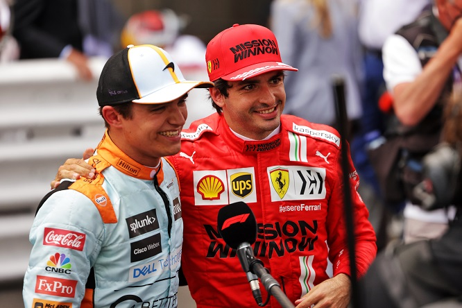 L'arrivo di Lewis Hamilton in Ferrari continua a far discutere il paddock della Formula 1 e tra i commenti più interessanti c’è quello di Lando Norris.